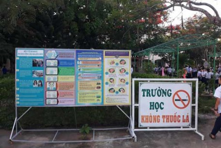 TỪ 15/11, HÚT THUỐC LÁ TẠI ĐỊA ĐIỂM QUY ĐỊNH CẤM  CÓ THỂ BỊ PHẠT TỚI 500.000 ĐỒNG