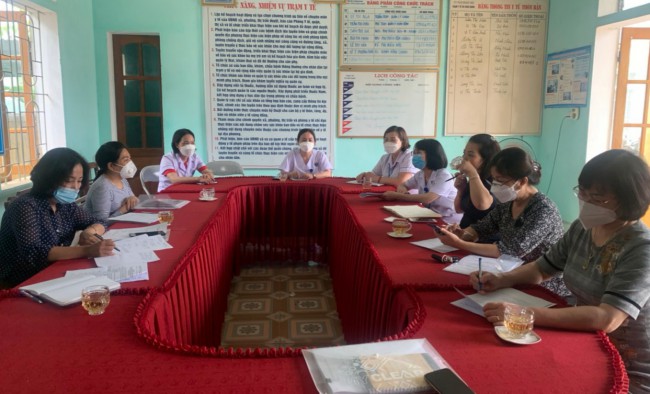 Thực hiện giám sát hỗ trợ kỹ thuật trong công tác phòng chống suy dinh dưỡng và chăm sóc sức khỏe bà mẹ/kế hoạch hóa gia đình.