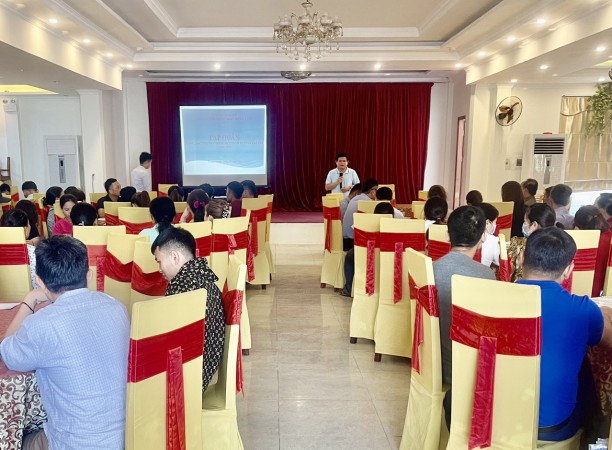 Thực hiện đào tạo tập huấn về công tác phòng chống suy dinh dưỡng trẻ em năm 2023.