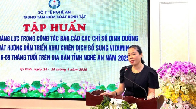 Tập huấn nâng cao năng lực cho cán bộ y tế về công tác báo cáo các chỉ số dinh dưỡng và cập nhật hướng dẫn triển khai Chiến dịch bổ sung Vitamin A cho trẻ 6-59 tháng tuổi .
