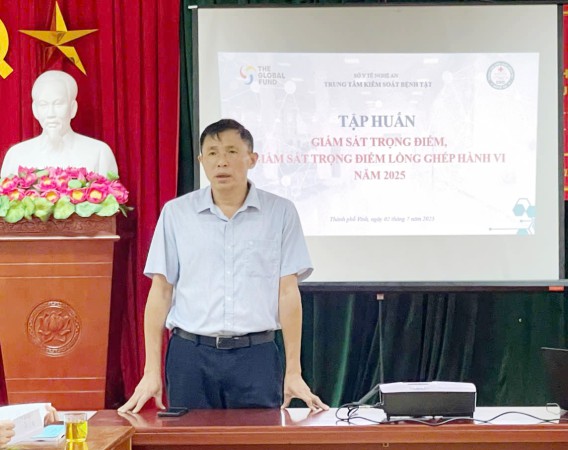 Ths. Phạm Đình Du - Phó  giám đốc CDC Nghệ An phát biểu khai mạc