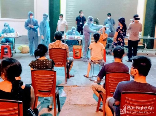 Sự hy sinh thầm lặng, cao cả của những chiến binh ở CDC Nghệ An