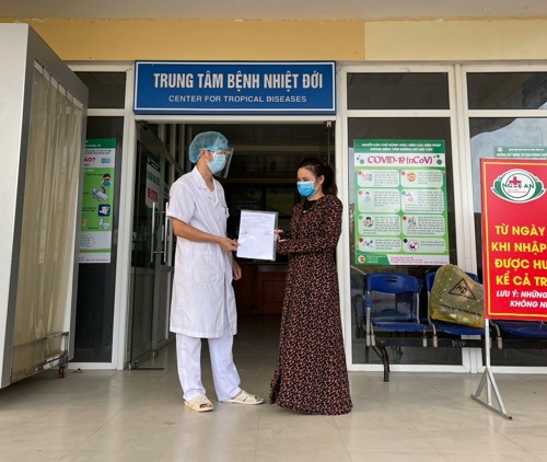 Bệnh nhân mắc COVID-19 đầu tiên ở TP Vinh đã được điều trị khỏi       