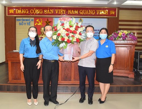 Công đoàn ngành Y tế tổ chức Hội nghị sơ kết 6 tháng đầu năm, triển khai nhiệm vụ 6 tháng cuối năm 2021.