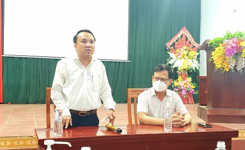 Phó BCĐ phòng, chống dịch COVID-19 tỉnh họp khẩn với huyện Yên Thành đề nghị kỷ luật Bí thư và Chủ tịch UBND xã Nhân Thành do buông lỏng trong quản lý phòng, chống dịch 