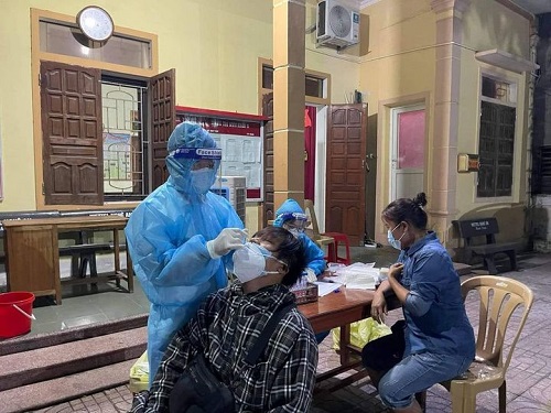 Chiều 06/10 Nghệ An ghi nhận 01 ca dương tính mới với COVID-19 tại thị xã Cửa Lò đã được cách ly