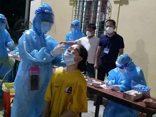 Chiều ngày 15/11 Nghệ An ghi nhận 35 ca dương tính mới với COVID-19, trong đó có 03 ca cộng đồng và 32 ca đã được cách ly từ trước