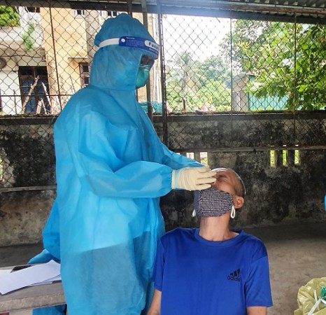 Sáng ngày 04/12 Nghệ An ghi nhận 37 ca dương tính mới với COVID-19 tại 12 địa phương, trong đó có 02 ca cộng đồng