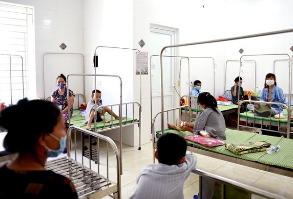 Trung tâm Huyết học truyền máu Nghệ an triển khai kĩ thuật nhiễm sắc thể đồ