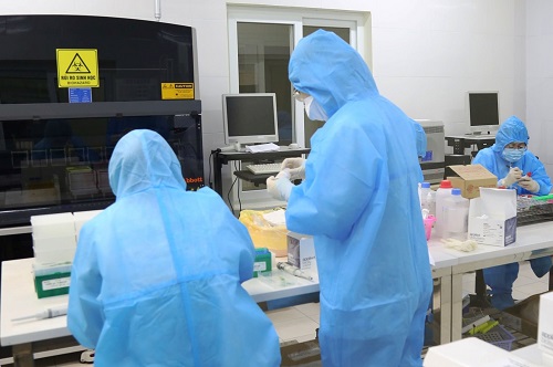 Vì sao Bộ Y tế vẫn đề xuất COVID-19 là bệnh truyền nhiễm nhóm A, chưa là bệnh lưu hành?