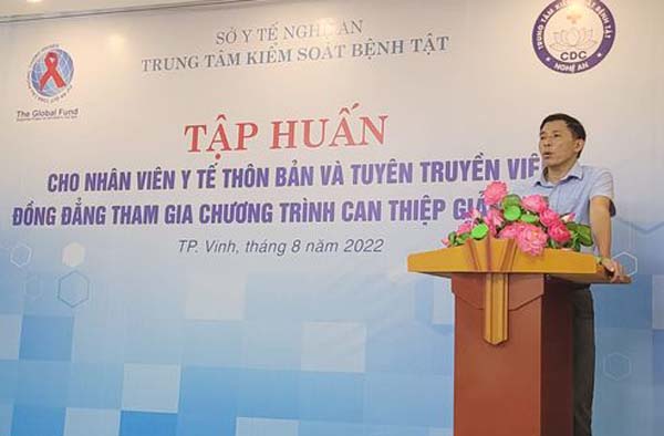 Tập huấn Chương trình can thiệp giảm tác hại dự phòng lây nhiễm HIV