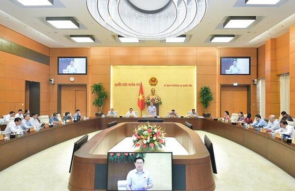 Thảo luận, phân tích kỹ hơn để đảm bảo dự án Luật Khám bệnh, chữa bệnh đạt chất lượng cao