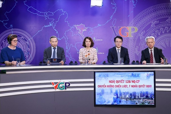 Thứ trưởng Bộ Y tế: Biến thể mới của SARS-CoV-2 có thể làm dịch COVID-19 trở nên phức tạp và gia tăng