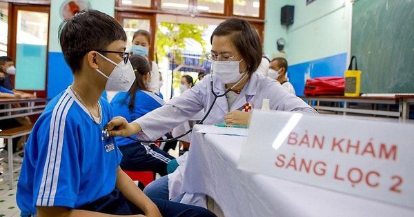 Những nhóm đối tượng nào sẽ tiêm vaccine phòng COVID-19 tại Việt Nam?