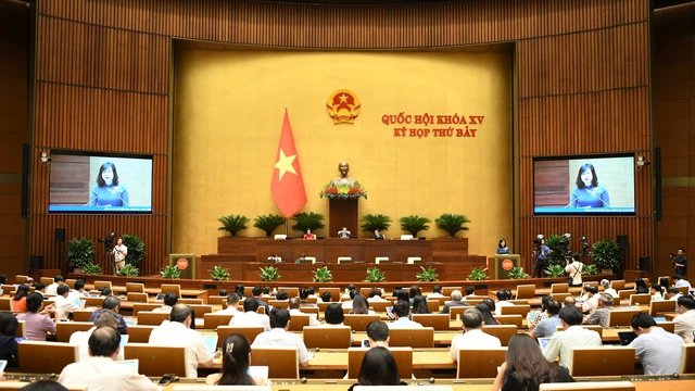 Sửa đổi Luật Dược nhằm bảo đảm người dân được tiếp cận thuốc chất lượng, kịp thời, giá hợp lý