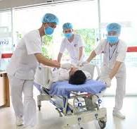 Bộ Y tế yêu cầu trực 24/24h không để gián đoạn cấp cứu, điều trị cho người dân trong bão số 4