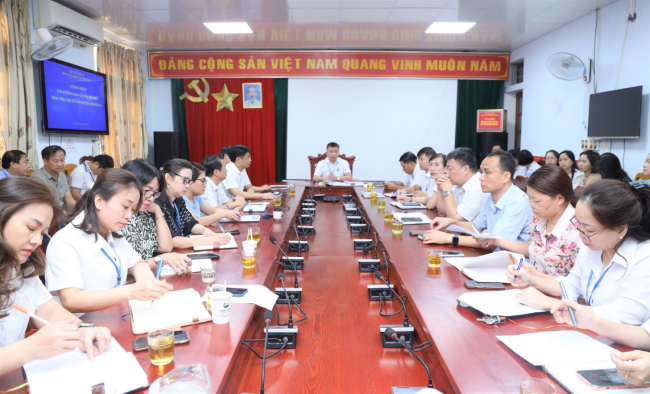 Trung tâm Kiểm soát bệnh tật tỉnh Nghệ An phát động quyên góp ủng hộ các tỉnh bị thiệt hại do bão, lũ