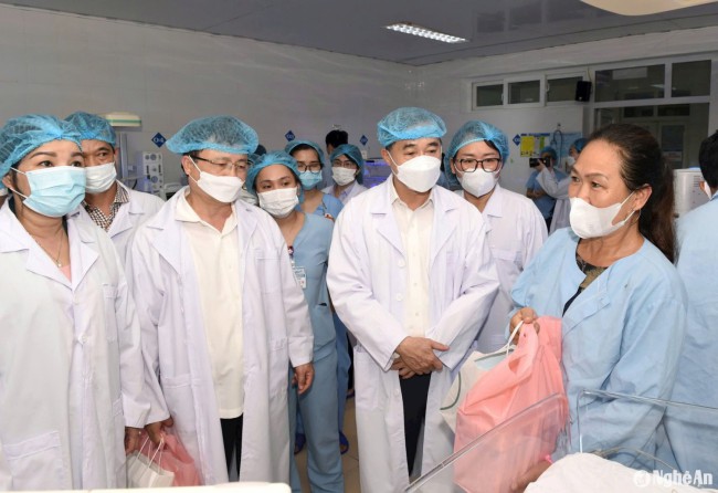 Nghệ An cần tiếp tục nâng cao năng lực mạng lưới chăm sóc sức khỏe trẻ em