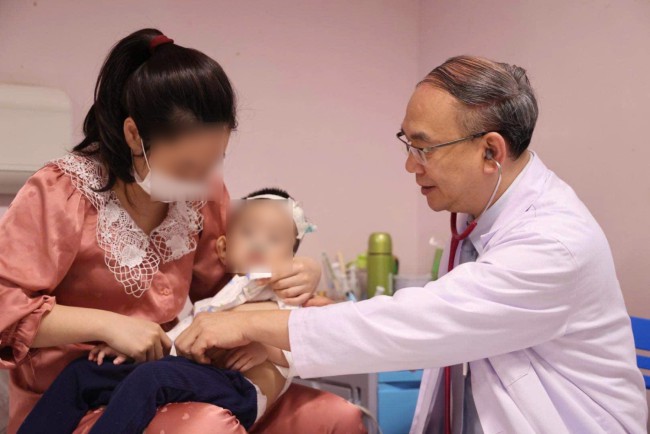 Làm gì để tăng cường tiếp cận thuốc hiếm, nâng cao chất lượng điều trị cho hàng triệu người bệnh?