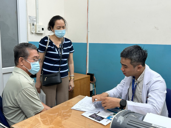 Bệnh nhân ung thư thận giai đoạn cuối hồi phục ngoạn mục nhờ kết hợp đa mô thức