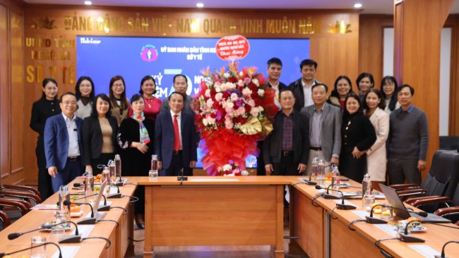 Lãnh đạo, cơ quan, đơn vị trong tỉnh Nghệ An chúc mừng Sở Y tế nhân ngày Thầy thuốc Việt Nam 27/2 Nhân dịp kỷ niệm 70 năm ngày Thầy thuốc Việt Nam (27/2/1955 - 27/2/2025).