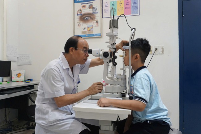 Loạn thị: Nguyên nhân, triệu chứng, cách phòng ngừa và điều trị