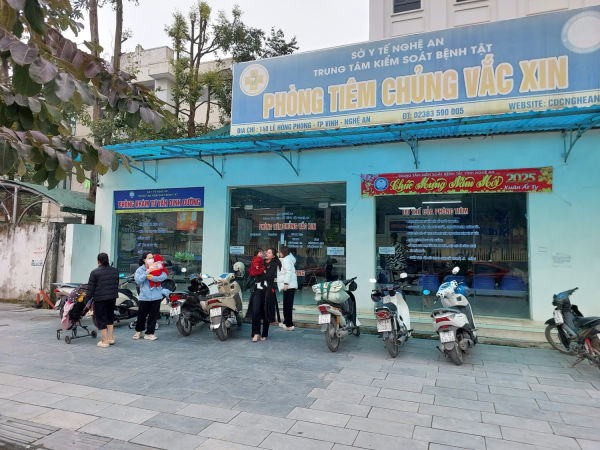 Vì sao bà bầu cần tiêm vắc xin phòng uốn ván?