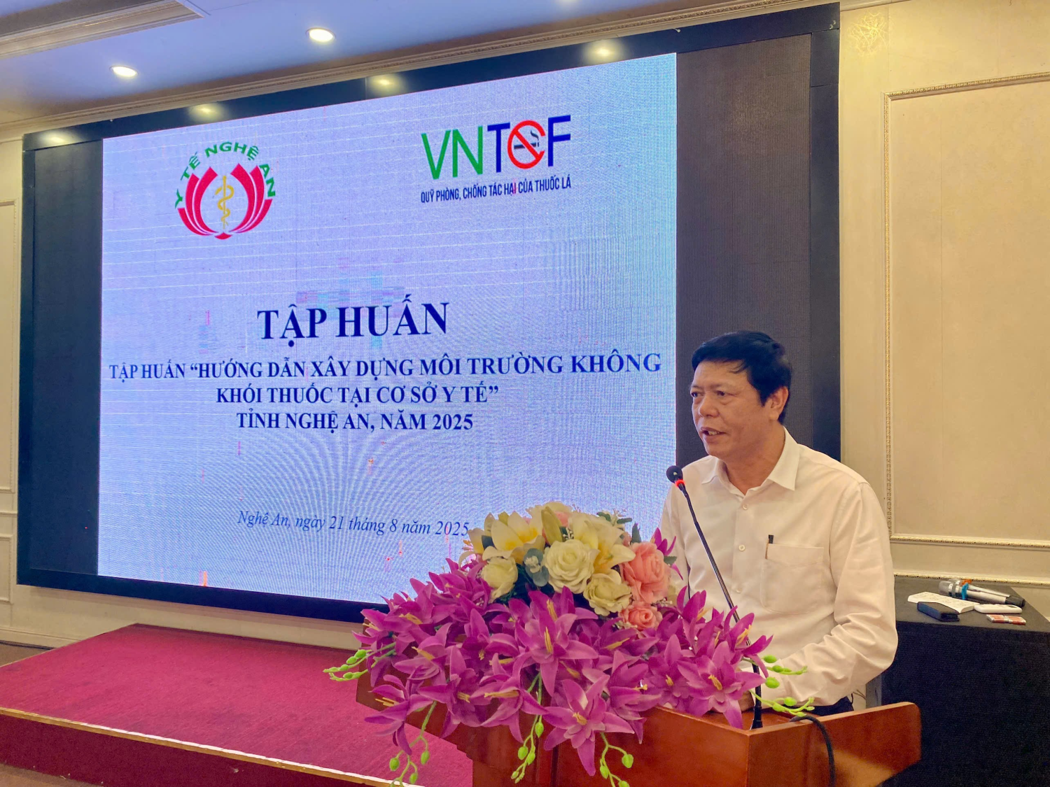 DS. Trần Minh Tuệ, Phó Giám đốc Sở Y tế Nghệ An phát biểu khai mạc