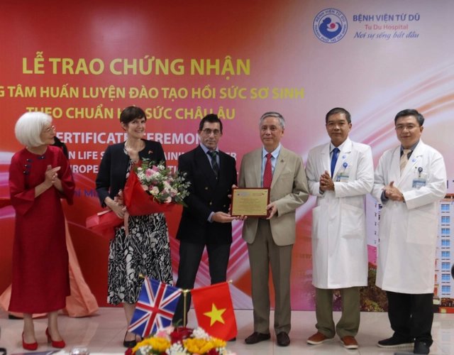 Việt Nam có Trung tâm huấn luyện đào tạo Hồi sức sơ sinh theo chuẩn châu Âu đầu tiên